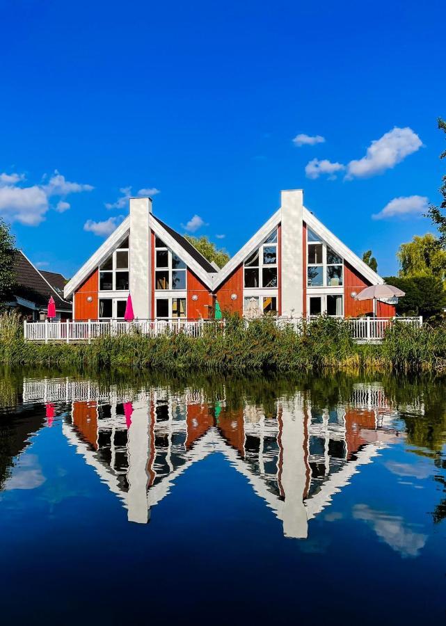 Ferienhaus Mit Wasserterrasse - Mit Sauna Und Kamin - Inklusive Nebenkosten ويندستش ريتز المظهر الخارجي الصورة