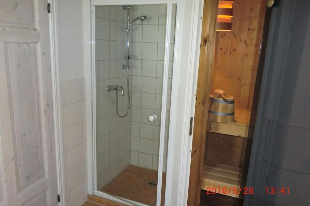 Ferienhaus Mit Wasserterrasse - Mit Sauna Und Kamin - Inklusive Nebenkosten ويندستش ريتز المظهر الخارجي الصورة